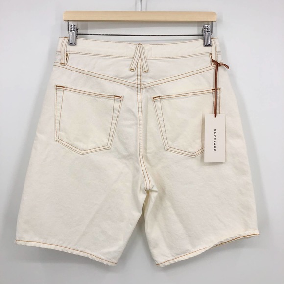NWT SLVRLAKE London Relaxed Denim Shorts Ivory Size 28 High Rise - Picture 4 of 10